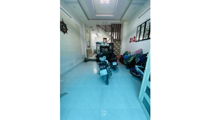 HẺM 6M - SÁT MẶT TIỀN TỈNH LỘ 10 - 4 TẦNG 4PN - 69M2 - GIÁ 4.9 TỶ TL